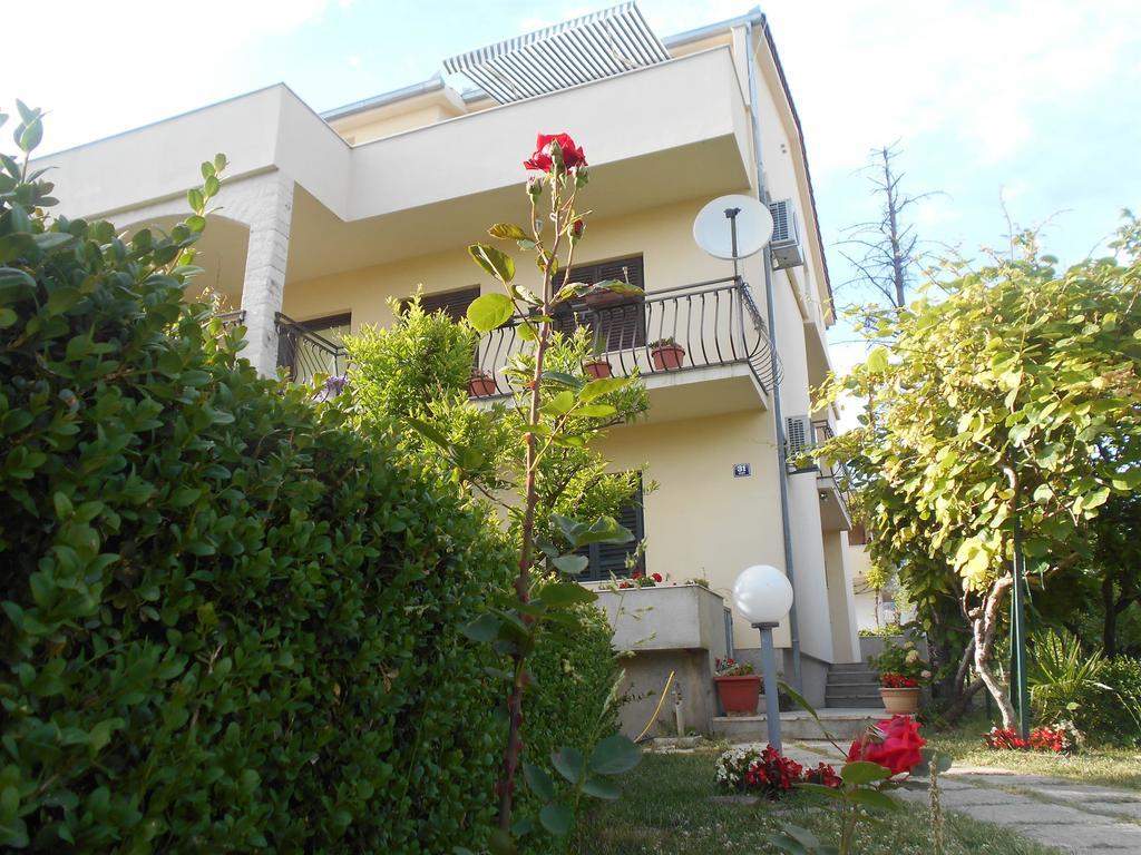 Apartment Cherry Kastela Dış mekan fotoğraf