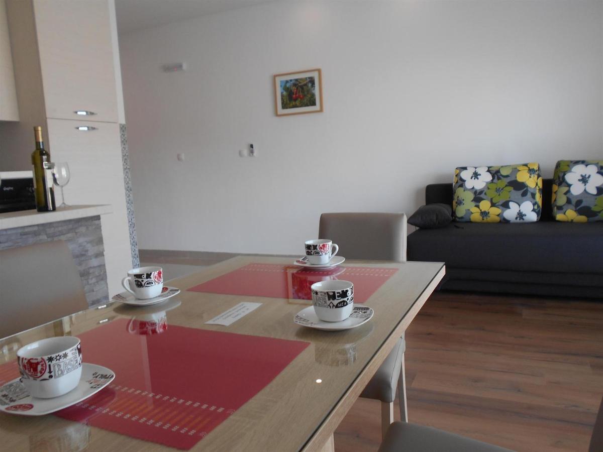 Apartment Cherry Kastela Dış mekan fotoğraf