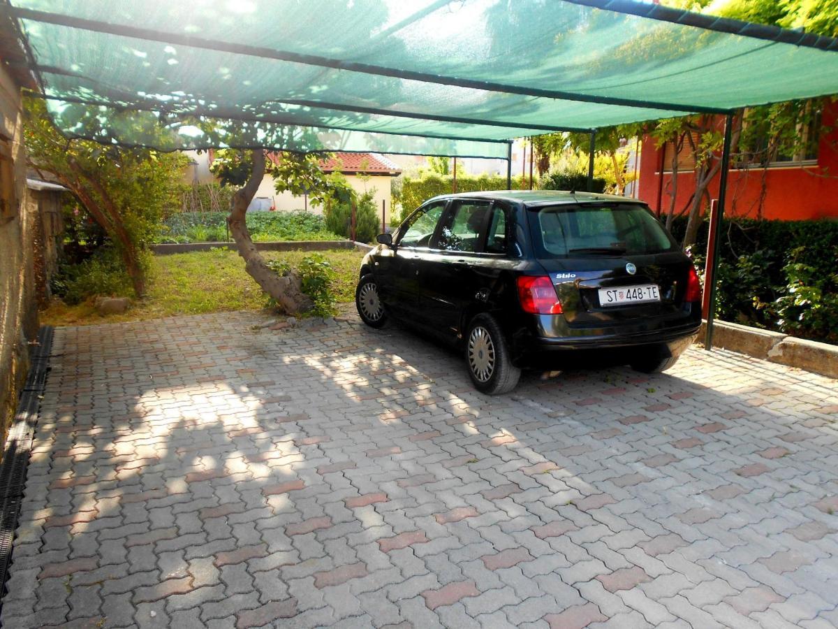 Apartment Cherry Kastela Dış mekan fotoğraf